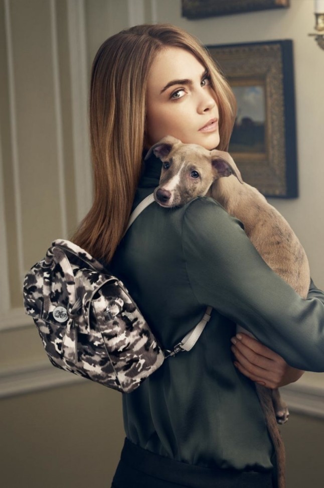 рекламная кампания Кары Делевинь для новой коллекции сумок Mulberry