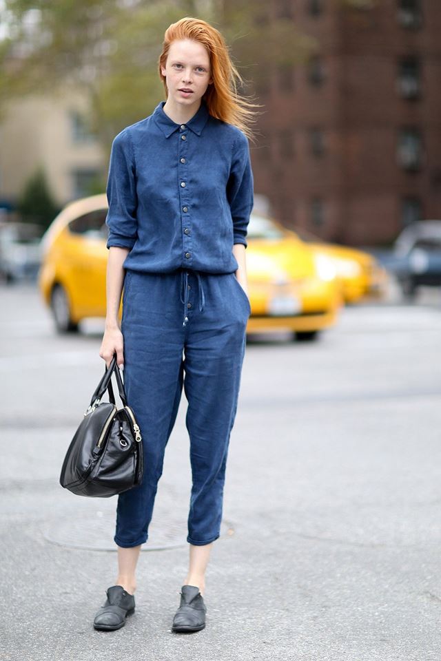 синий комбинезон, уличная мода Нью-Йорка 2014-2015 