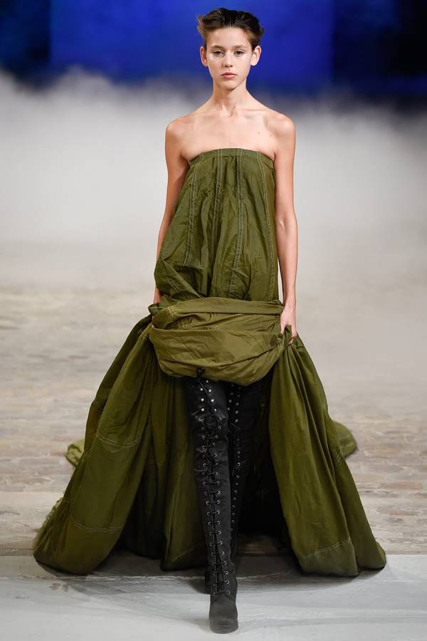 зеленое платье весна-лето 2015 A.F. Vandevorst