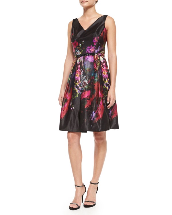 платье с цветочным принтом 2015 Rickie Freeman for Teri Jon
