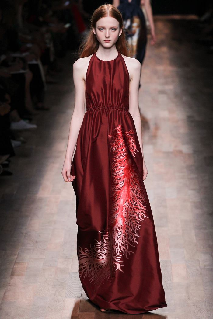 Valentino вечернее красное платье весна-лето 2015