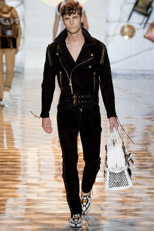 Versace замшевая мужская косуха весна-лето 2015 