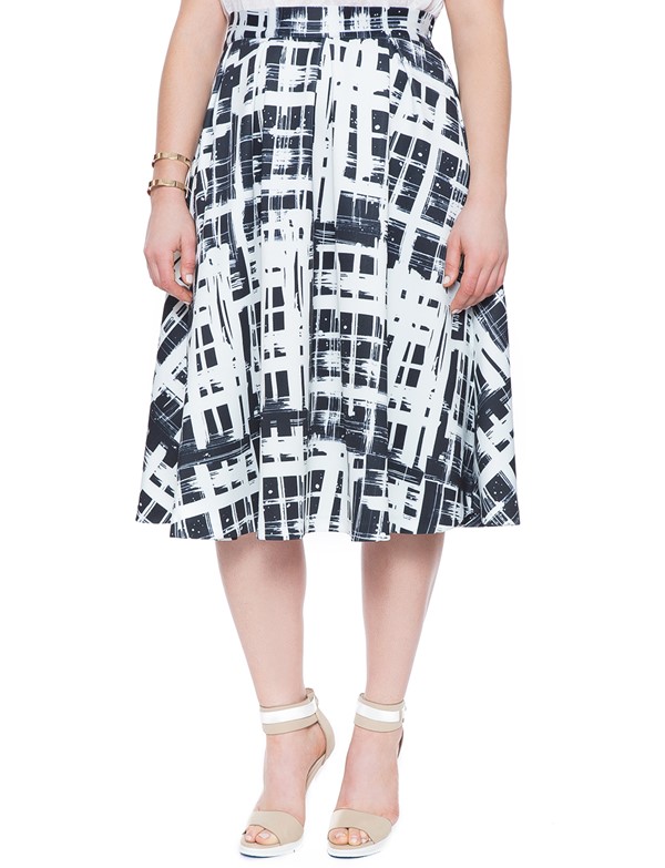 черно-белая плиссированная юбка для полных 2015 