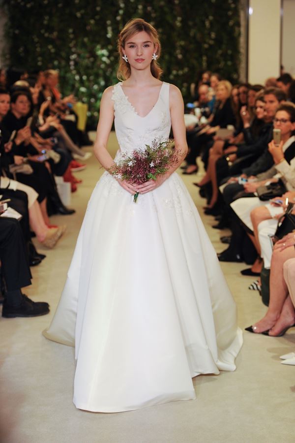 Шелковые свадебные платья 2015-2016 Carolina Herrera