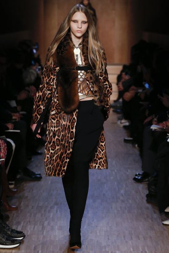 леопардовое пальто Givenchy