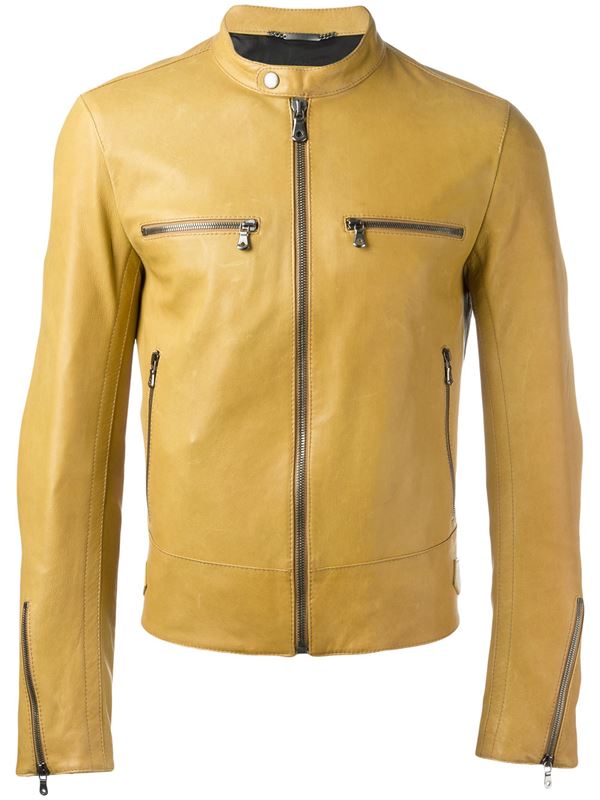 желтая мотоциклетная кожаная куртка