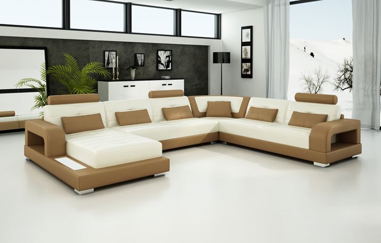 Бежевый диван в интерьере: бежево-белый угловой кожаный в серой комнате