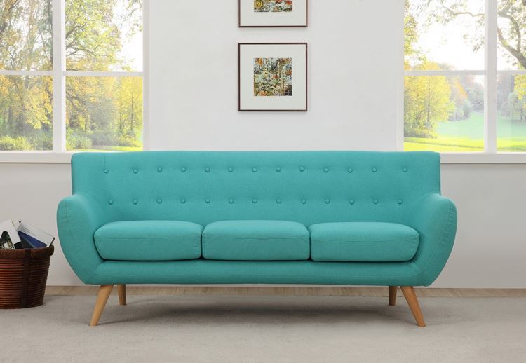 Бирюзовый диван в интерьере: Стильный диван оттенка аквамарин на деревянных ножках 