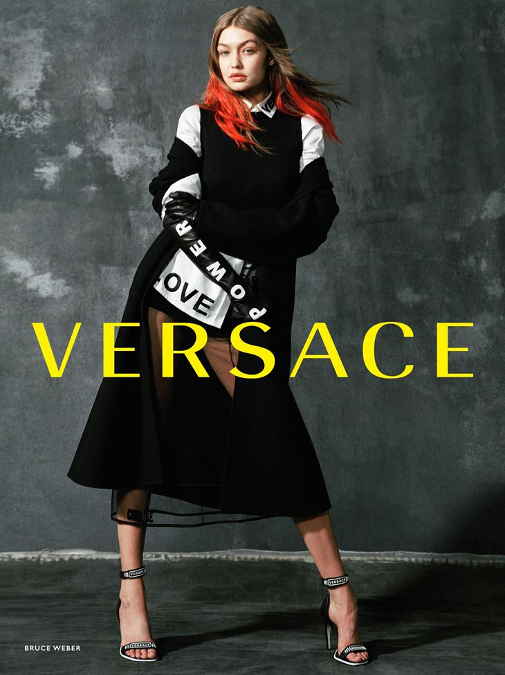 Рекламная кампания Versace осень-зима 2017-2018 - Джиджи Хадид