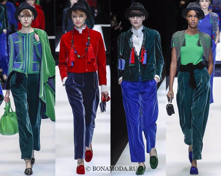 Модные женские брюки осень-зима 2017-2018: Giorgio Armani – укороченные бархатные