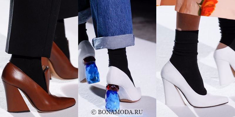 Модные женские туфли осень-зима 2017-2018: белые и коричневые на массивном высоком каблуке