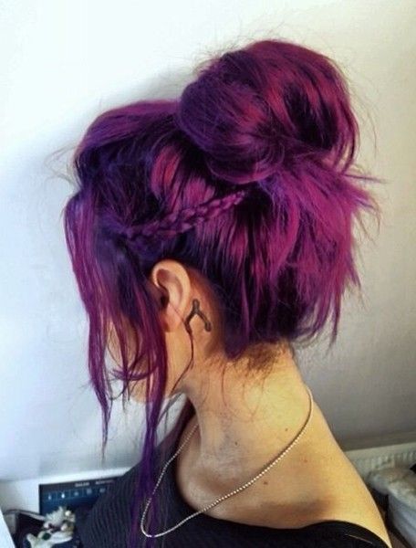 Фиолетовые волосы - яркий пурпурный для высокого пучка