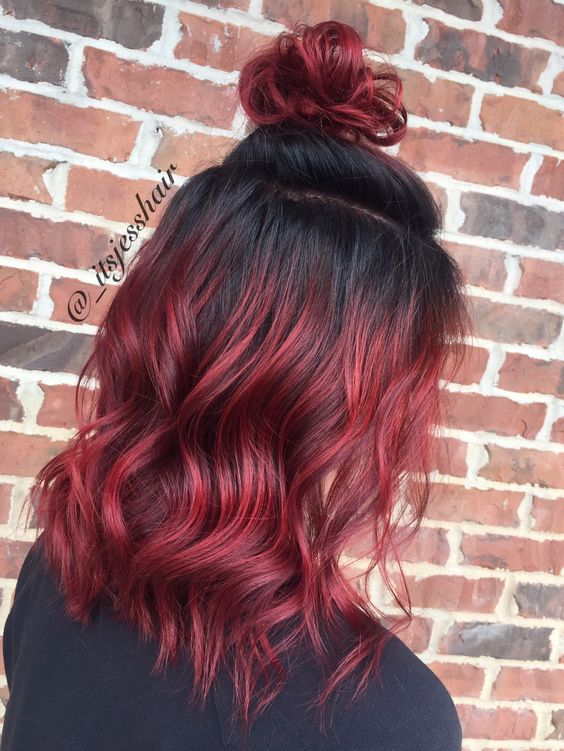 Красные волосы - рубиновый оттенок для омбре 