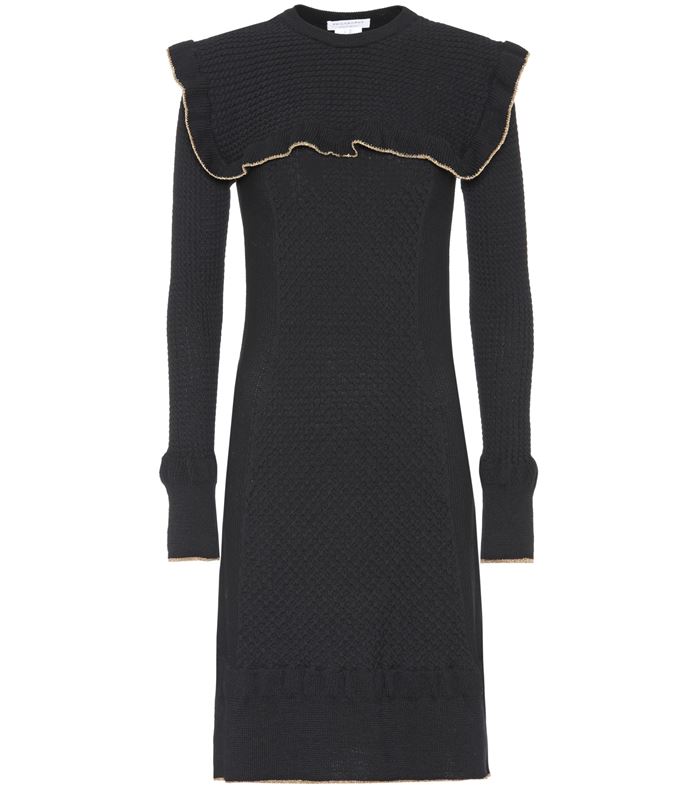 Тёплые вязаные платья-свитер 2018 - чёрное в винтажном стиле
