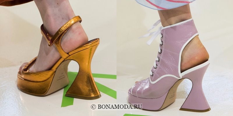 Модная женская обувь весна-лето 2018 - туфли на платформе с изогнутым каблуком-рюмочкой