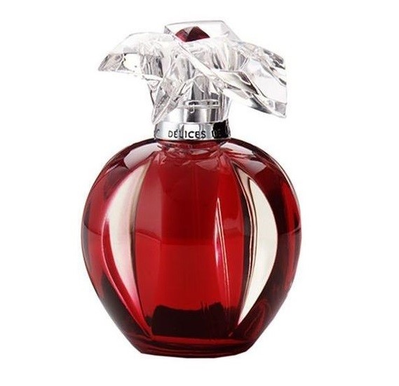 Духи с ароматом вишни - Délices (Cartier): вишня, розовый перец, бобы тонка