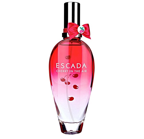 Духи с ароматом вишни - Cherry In The Air (Escada): вишня, маршмеллоу, малина