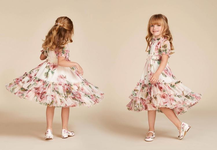 Нарядные платья для девочек 4-5 лет лето-2018 - платье с воланами и цветочным принтом Dolce & Gabbana