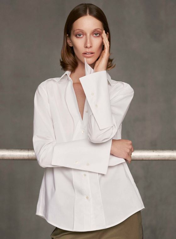 Модные белые блузки весна-лето 2018 - Классическая деловая блузка на пуговицах
