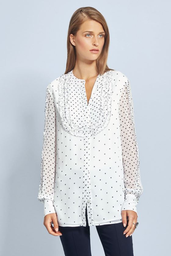 Модные белые блузки весна-лето 2018 - Белая блузка в мелкий горошек