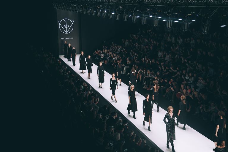 Mercedes-Benz Fashion Week Russia - дважды финалист престижных премий в области pr и коммуникаций 
