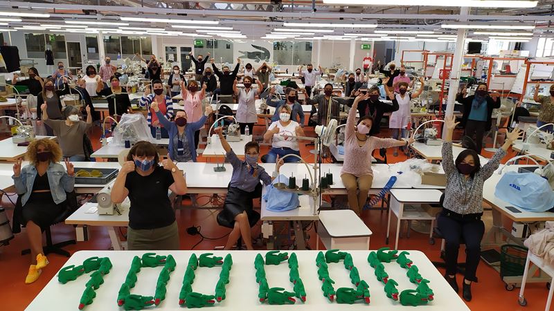 Lacoste запустили производство защитных масок