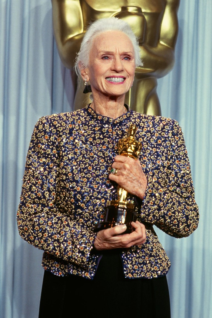 Стиль звёзд «Оскар-1990» - Джессика Тэнди
