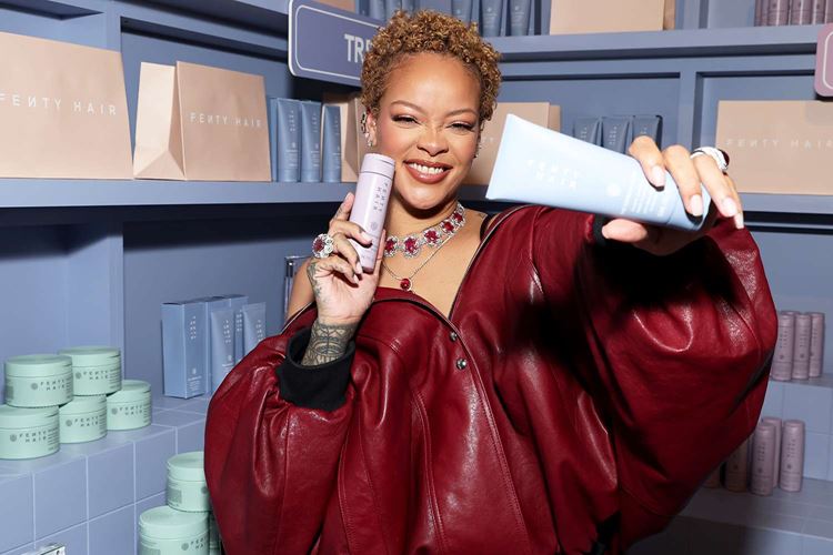 Fenty Hair –  линия по уходу за волосами от Рианны 